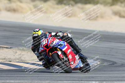 media/Dec-07-2025-CVMA (Sun) [[3e7d2de5dc]]/Race 6-The Shootout/